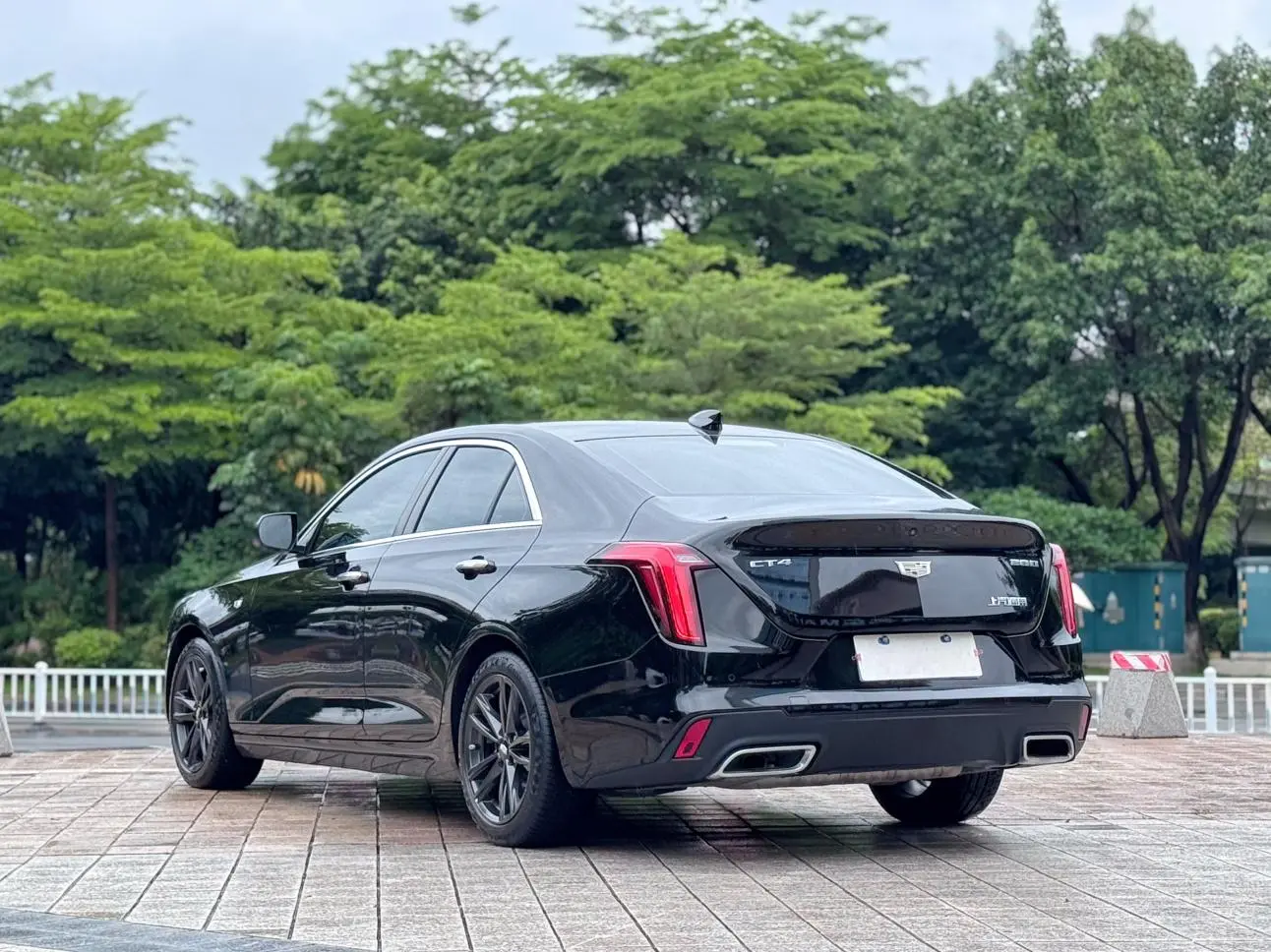 Cadillac Cadillac CT4 28T luxury