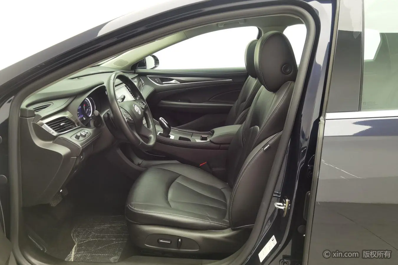 Buick Lacrosse 652T luxury
