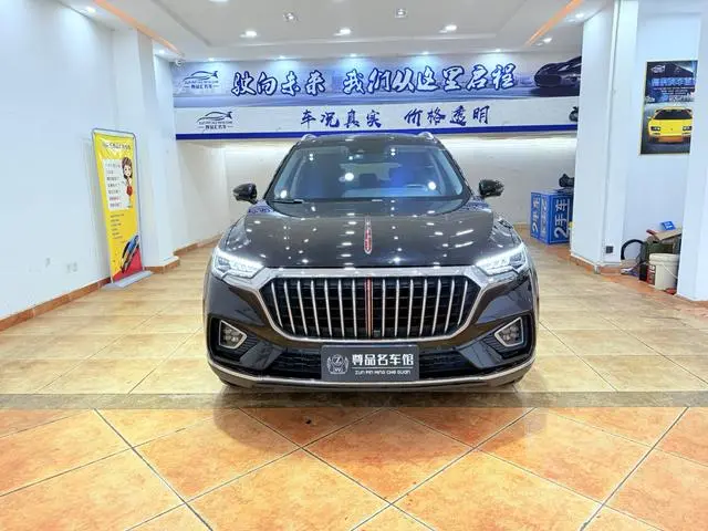 Hongqi Hongqi HS5 2.0T Zhilian flag collar four-wheel drive version