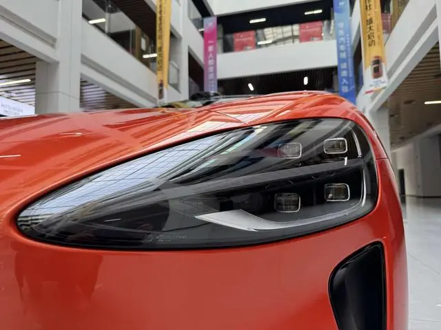 Xiaomi Xiaomi SU7 Four-wheel drive, long battery life, Max version
