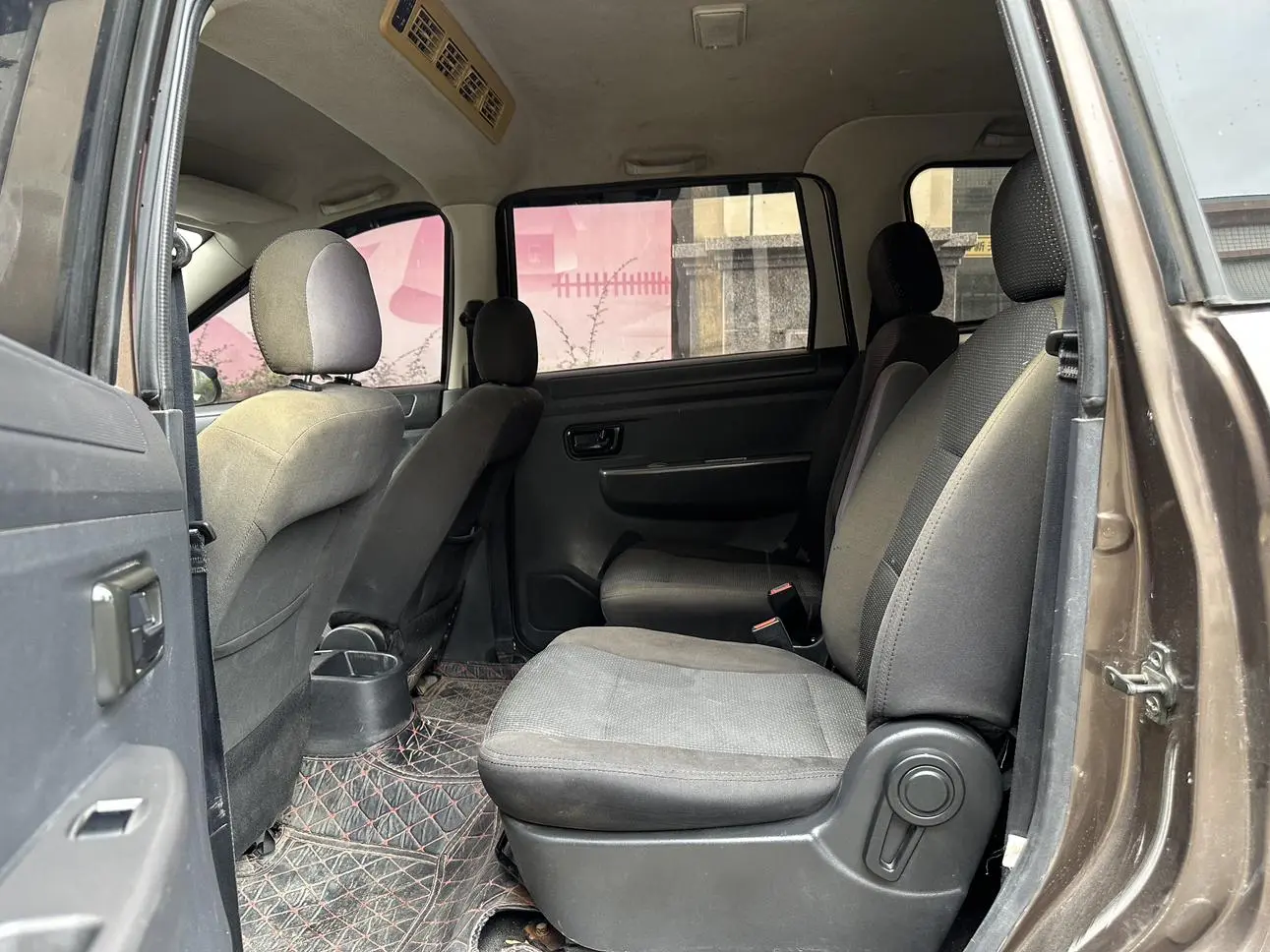 Dongfeng Fengguang Scenery 330 1.5L manual enjoyment type DK15