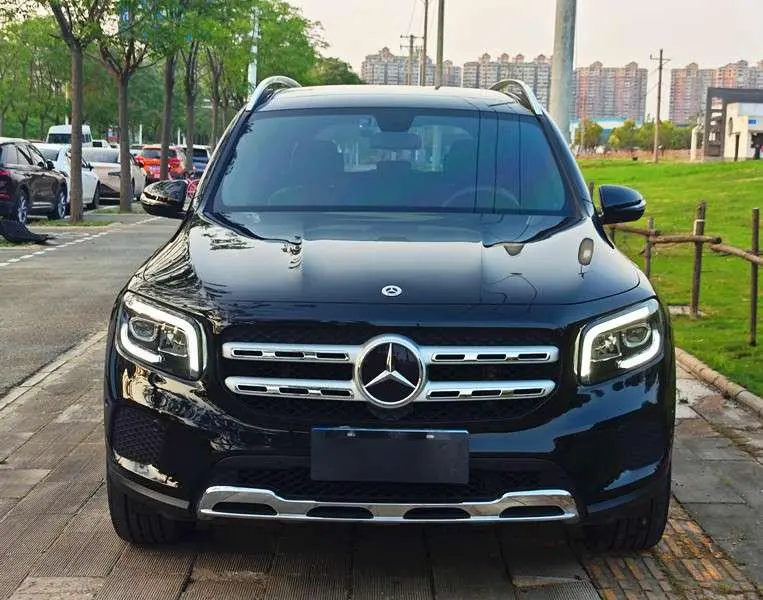Mercedes-Benz Mercedes-Benz GLB GLB 200 dynamic type
