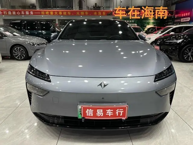 Dongfeng eπ eπ007 Pure electric 620Pro version