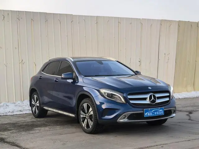 Mercedes-Benz Mercedes-Benz GLA GLA 220 4MATIC fashion type