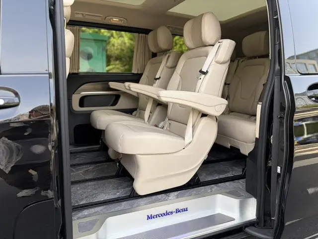 Mercedes-Benz Mercedes-Benz V-class V 260 Pilot Edition