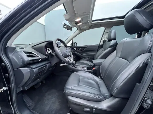 Subaru FORESTER Forester 2.0i Deluxe Edition EyeSight