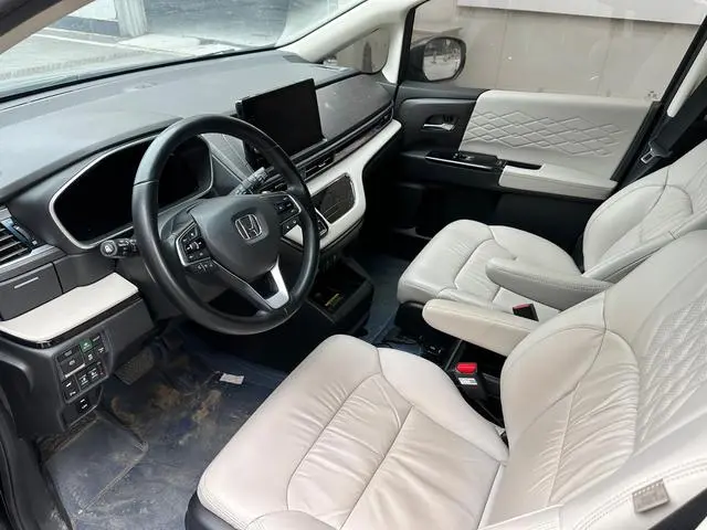 Honda Ai Lishen 2.0L e: HEV Deluxe Edition