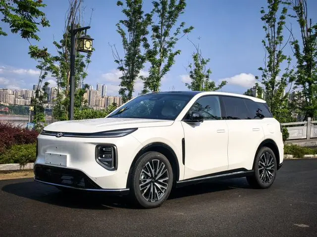 Changan Qiyuan Changan Qiyuan Q07 215 Honor Type