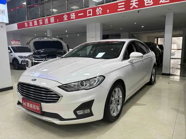 Ford Mondeo EcoBoost 200 fashion type