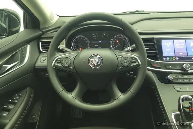 Buick Lacrosse 652T luxury