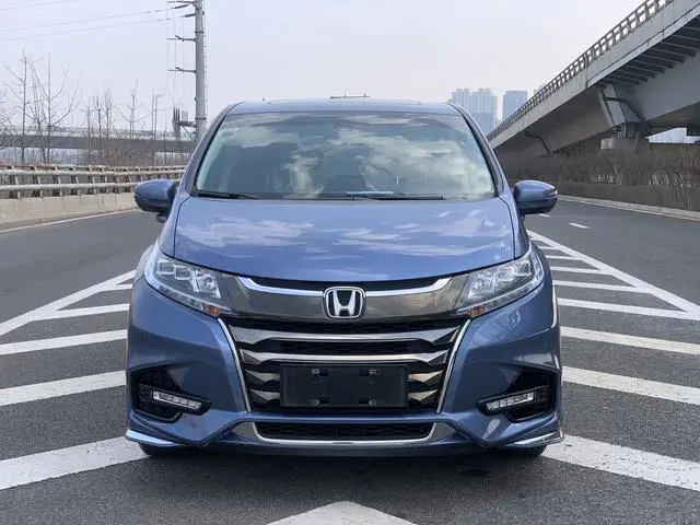 Honda Odyssey 2.0L Sharp*Exclusive Edition