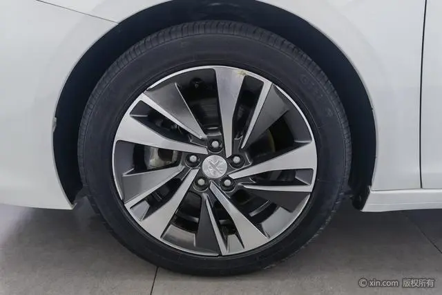 Peugeot Peugeot 408 360THP Automatic Deluxe Edition Country VI