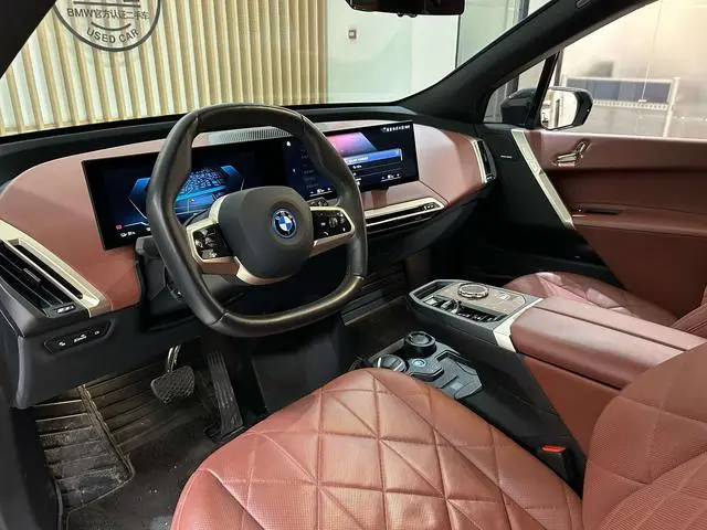 BMW BMW iX xDrive50