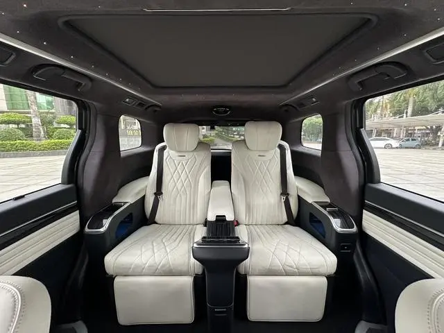 GAC Trumpchi M8 Master Series 390T four-seater Royal Edition