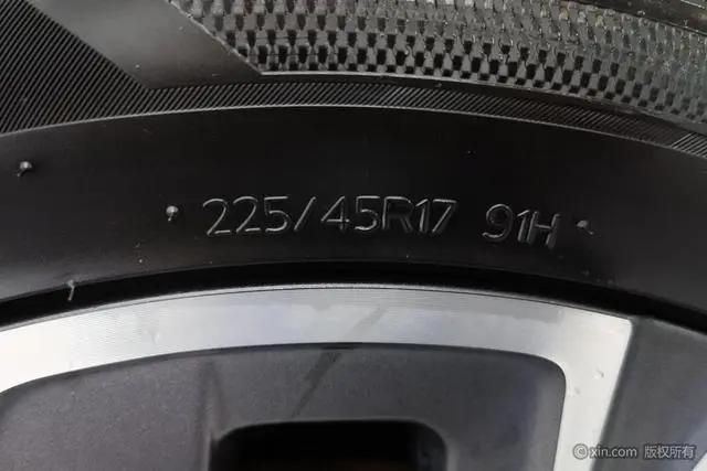 Volkswagen Bora 300TSI DSG Premium Edition