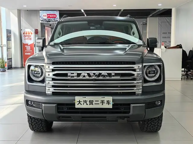 Haval Haval H9 2.0T gasoline four-wheel drive Extension version 5 seats