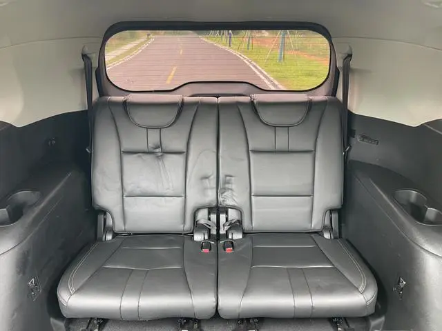 GAC Trumpchi GS8 320T two-wheel drive luxury Zhilian Edition 7 seats