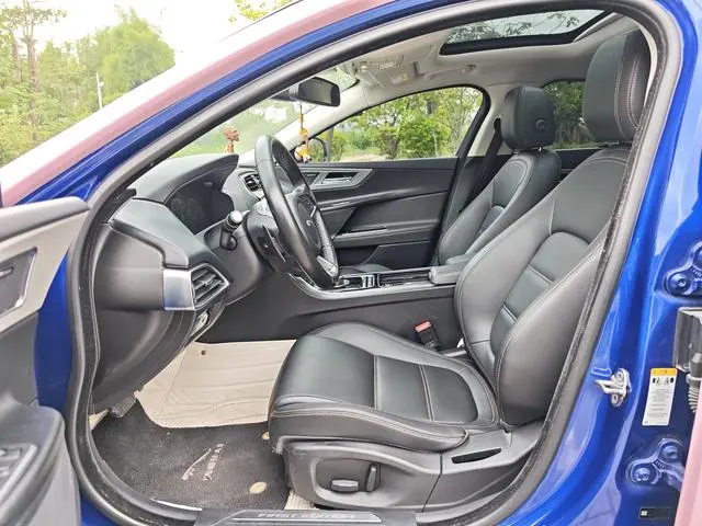Jaguar Jaguar XEL 2.0T 200PS Premium Edition