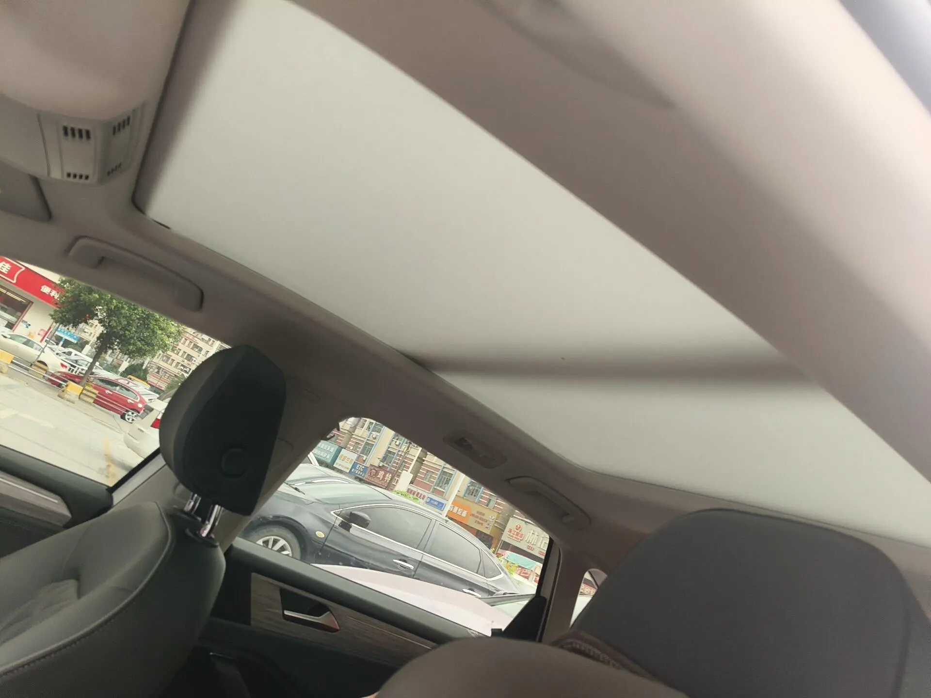 Volkswagen Sagitar 300TSI DSG Beyond Edition