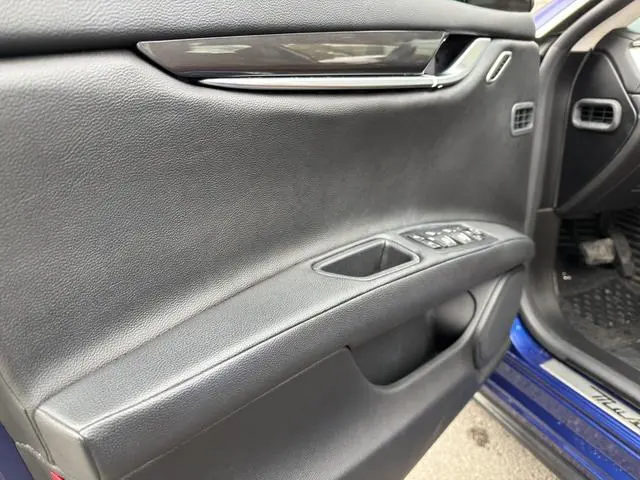 Maserati Ghibli 3.0T Standard Edition