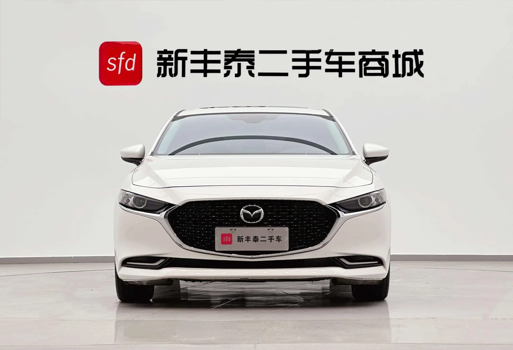 Mazda Mazda 3 Angkesaila 2.0L automatic quality dazzling version