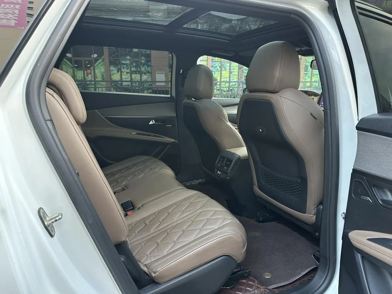 Peugeot Peugeot 5008 380THP 7-seater luxury GT version