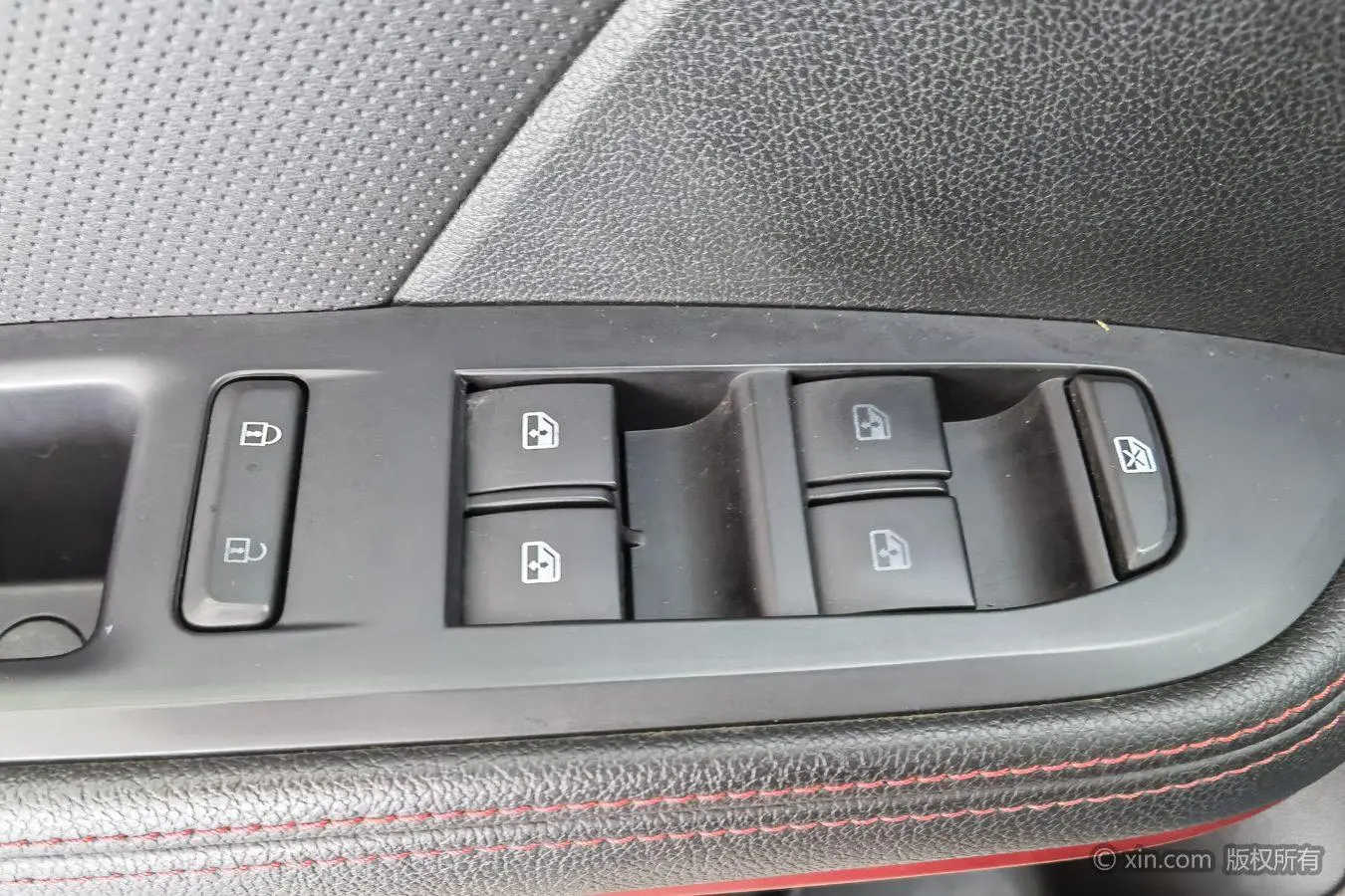 Chevrolet Cruze RS 330T Automatic Fun Version