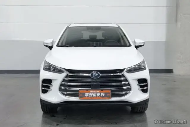 BYD Tang DM DM 2.0T full-time four-wheel drive Zhilian Chuangxiang type 7-seater country VI