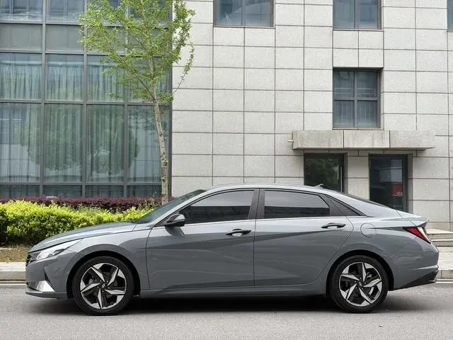 Hyundai Elantra 1.5L CVT GLX Elite Edition