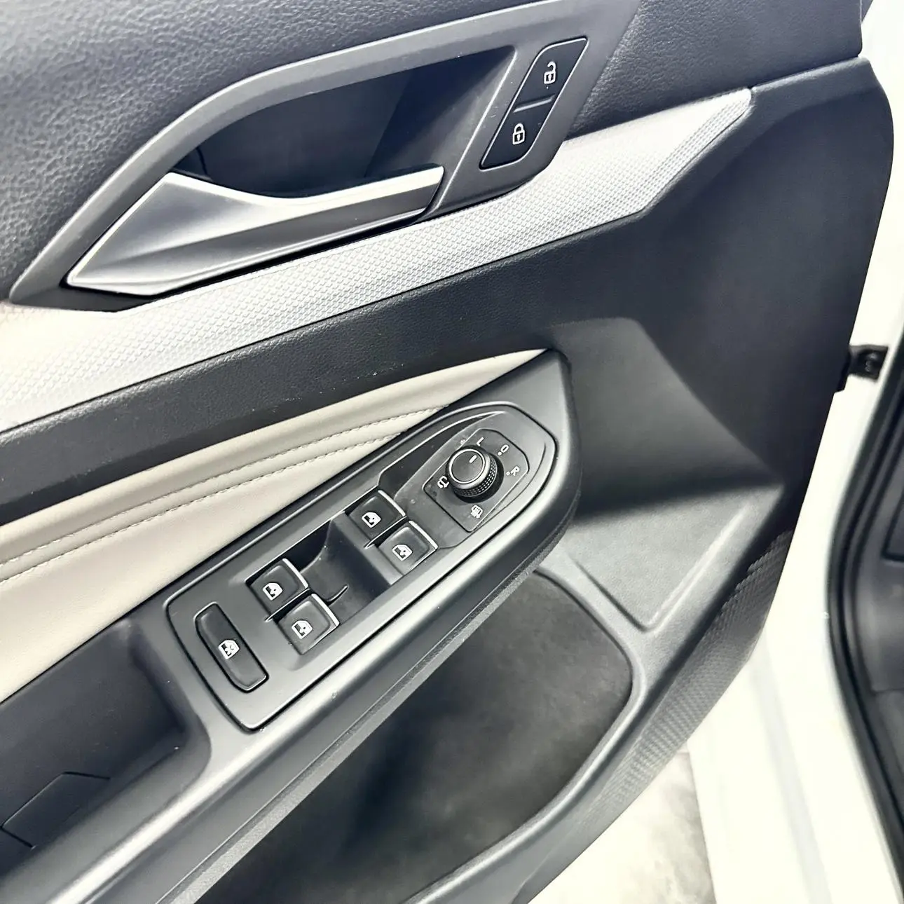Volkswagen golf 280TSI DSG Pro first edition