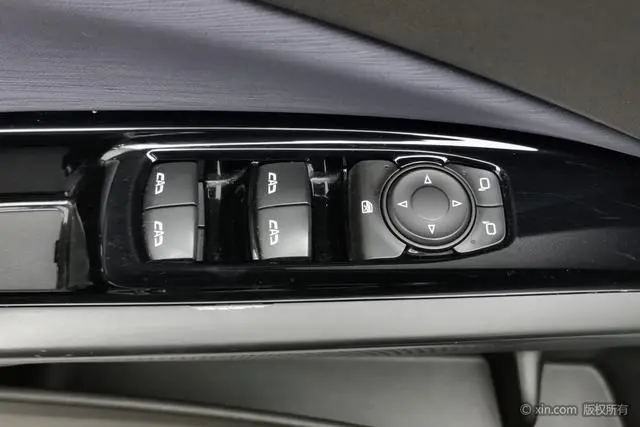 Buick Slightly blue 6 Connected smart