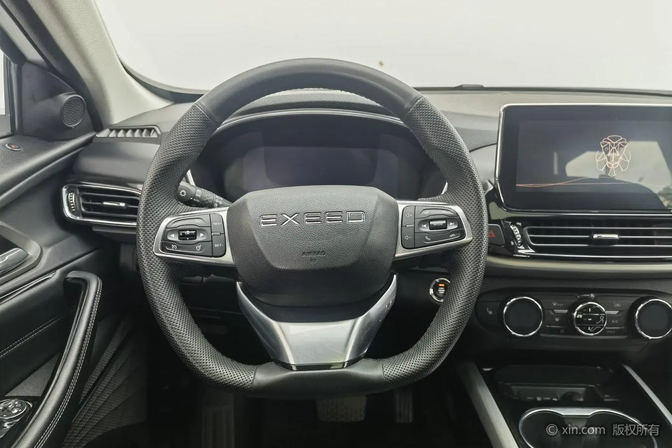 EXEED Xingtu Lingyun 1.6T two-wheel drive star version