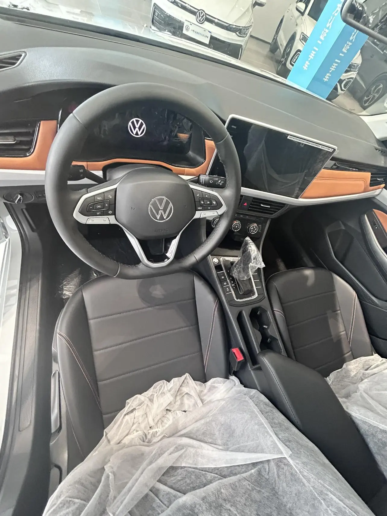 Volkswagen Bora 200TSI DSG Yuexing Navigation Edition