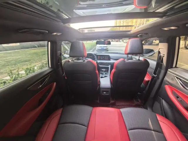 Changan Changan CS35 PLUS Blue Whale NE 1.4T DCT Premium Type