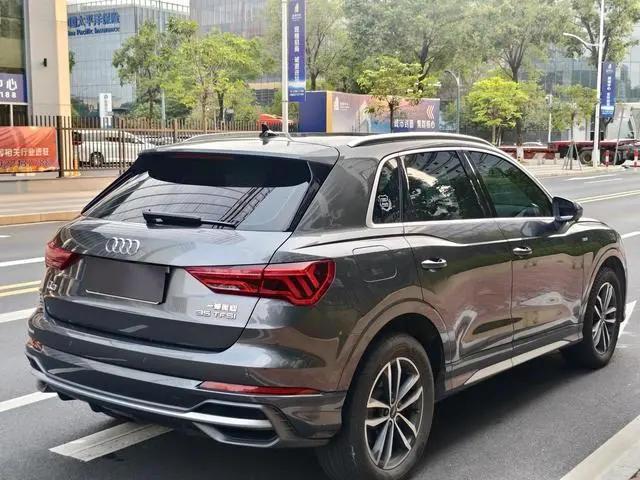 Audi Audi Q3 35 TFSI aggressive dynamic type