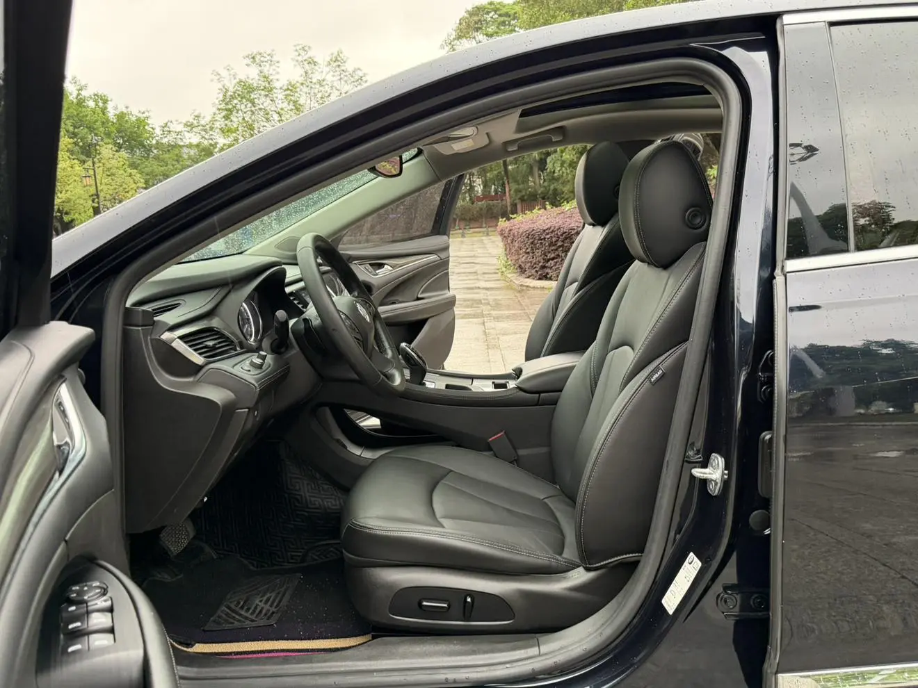 Buick Lacrosse 552T luxury