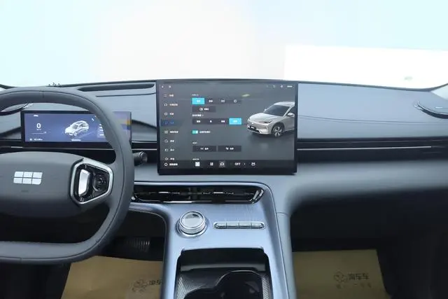 Geely Galaxy Galaxy E5 530km Starship Version