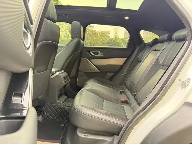 Land Rover Range Rover Star Pulse P380 R-DYNAMIC SE