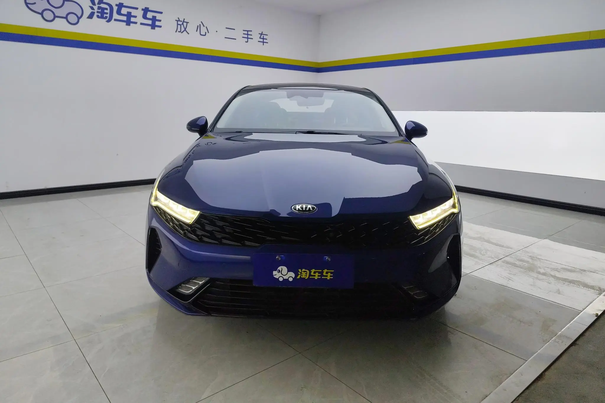 Kia Kia K5 270T CVVD Luxury Technology Edition