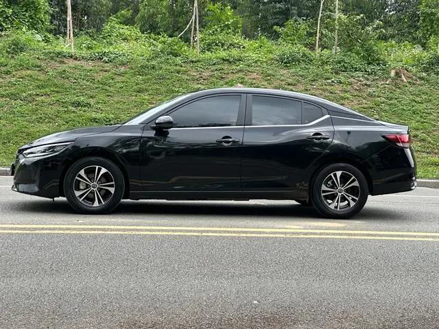 Nissan Xuan Yi 1.6L CVT Enjoy Edition