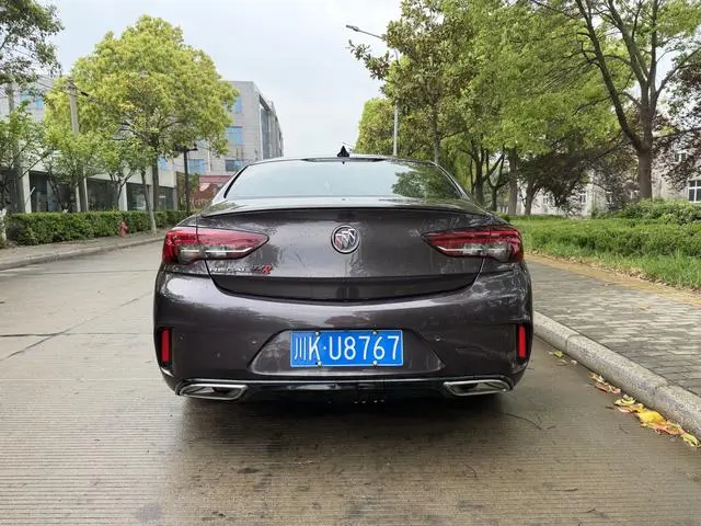 Buick Regal GS 28T Premium type