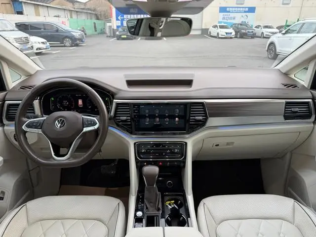 Volkswagen Weiran 380TSI Ultimate Edition