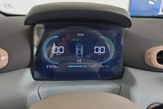 Leapmotor Zero run T03 310 Light Edition