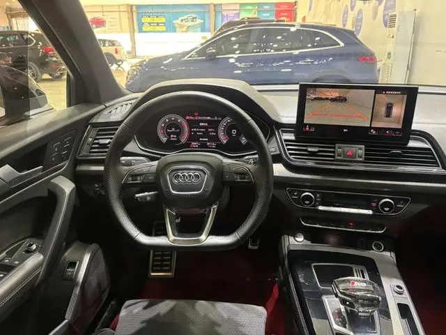Audi Audi Q5L Sportback Facelift 40 TFSI luxury