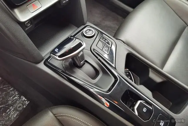 Hyundai Hyundai ix35 2.0L automatic two-wheel drive leading version GLS