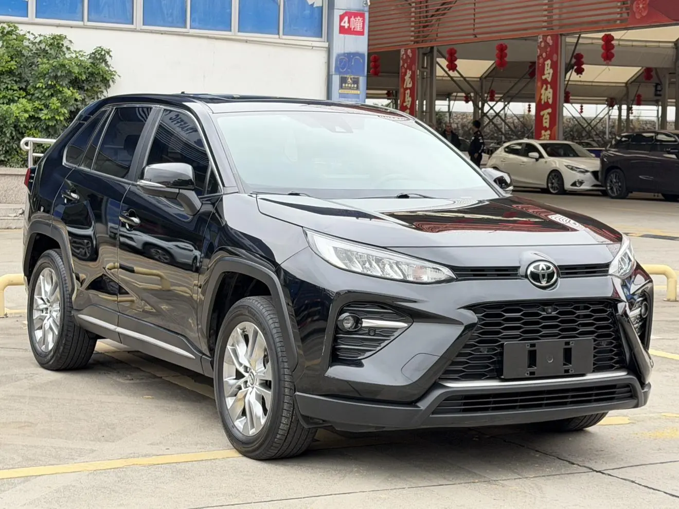 TOYOTA Wilanda 2.0L two-wheel drive luxury PLUS edition