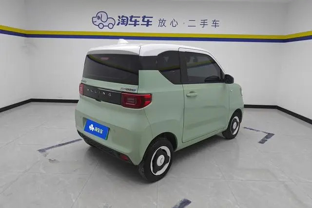 Wuling Wuling Hongguang MINIEV Macaron Premium Lithium Iron Phosphate