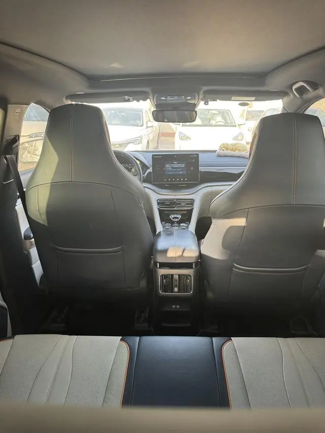 BYD Song PLUS DM DM-i 110KM two-wheel drive flagship PLUS