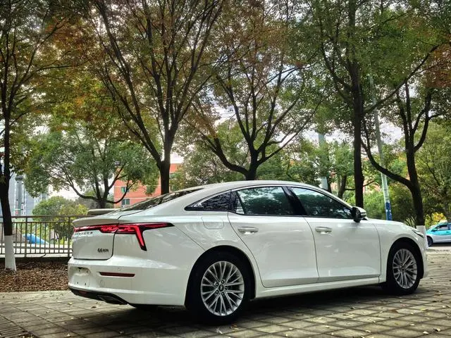FAW Pentium B70 1.5T automatic Yuxiang type