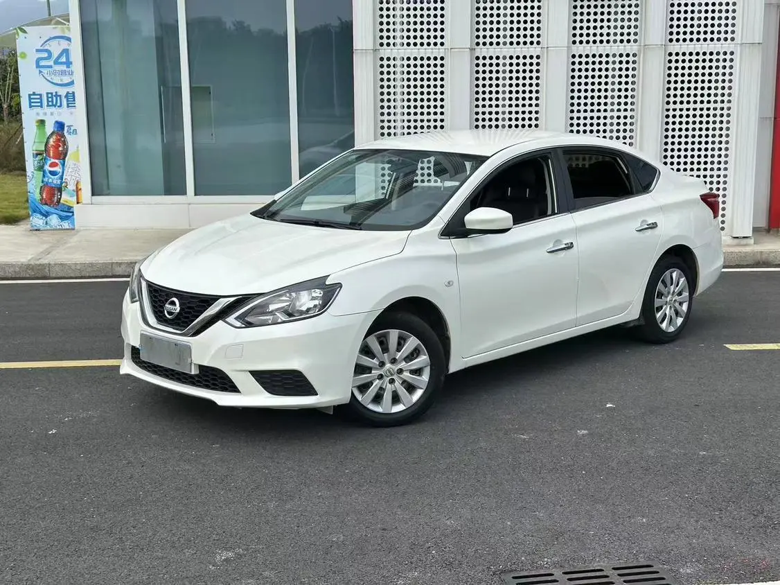 Nissan Xuan Yi Classic 1.6 XE CVT Comfort Edition